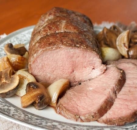 Сочный ростбиф с шампиньонами