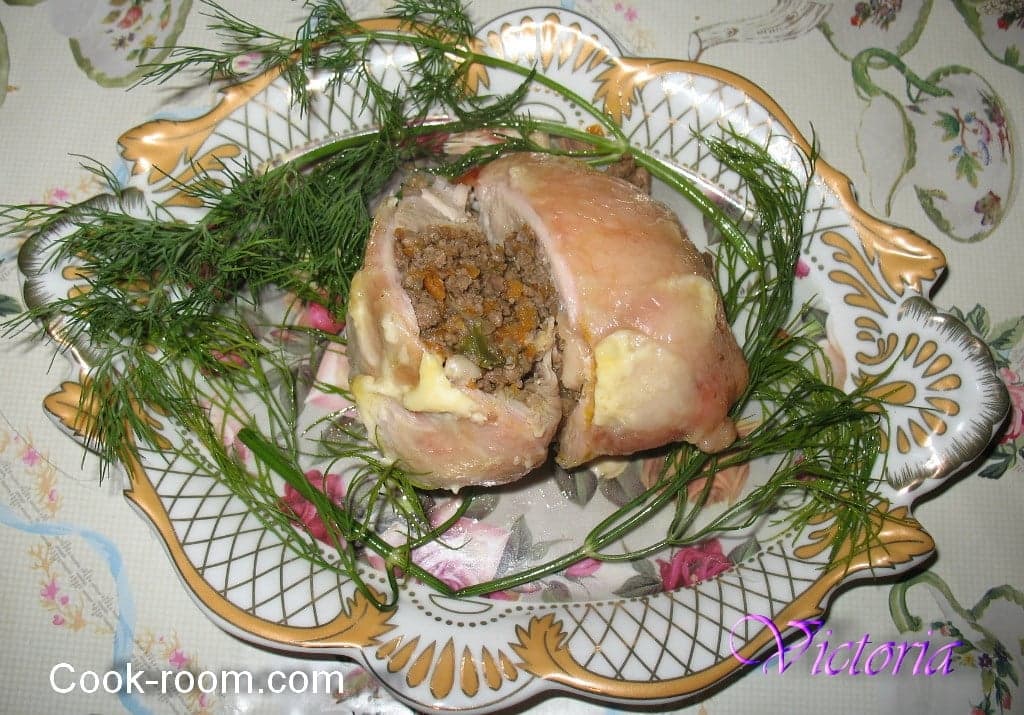 Фаршированная куринная голень