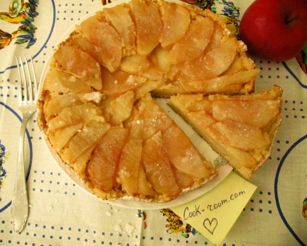 Пряная шарлотка