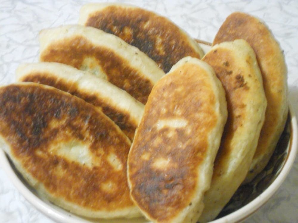 Жареные пирожки на кефире