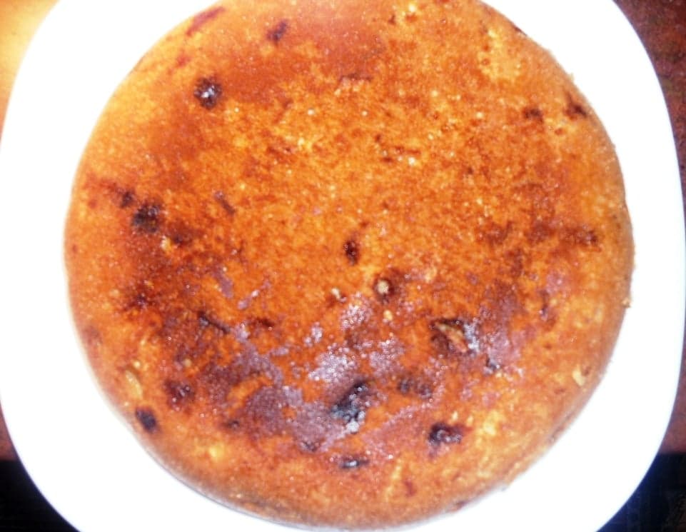 Шарлотка с яблоками в мультиварке