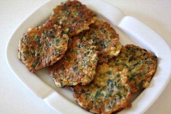 Оладьи с зеленым луком