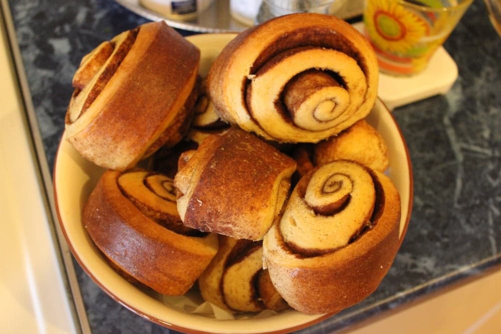 Булочки с корицей