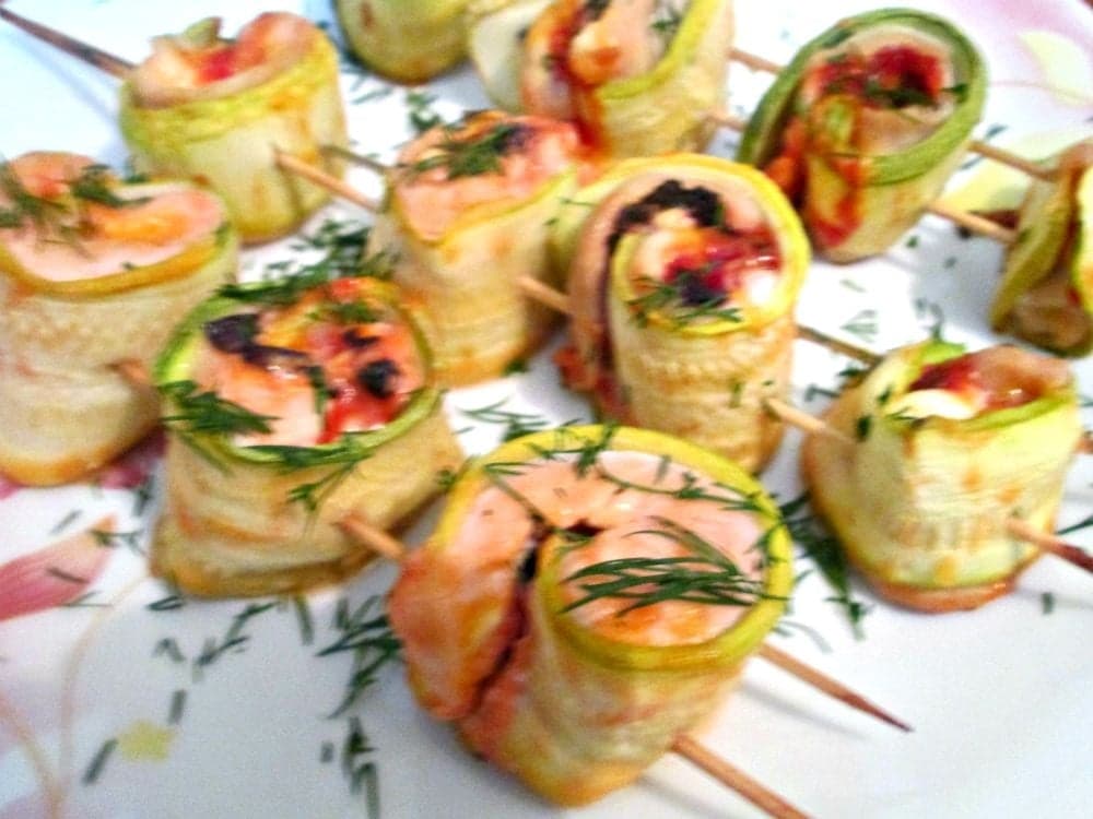 Рулетики из кабачков с курицей