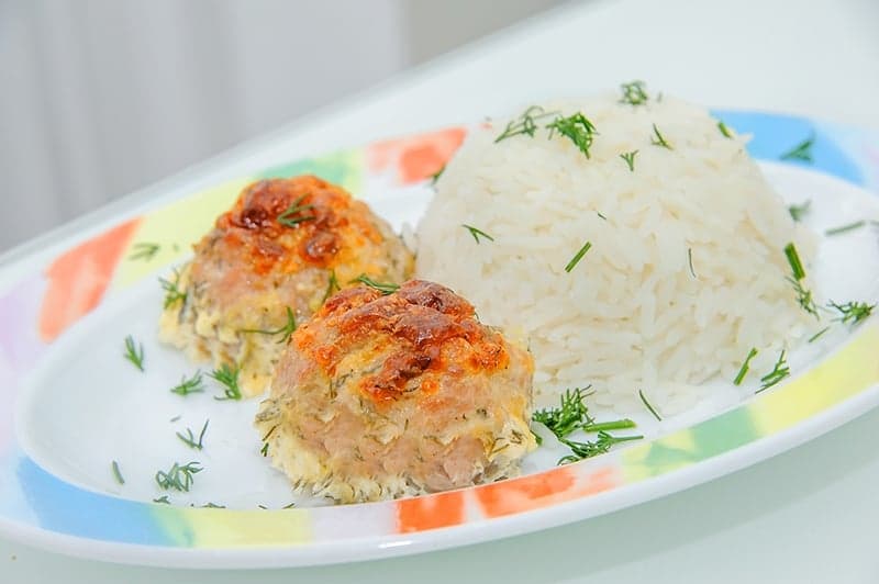 Шарики из индейки в сливочно-сырном соусе