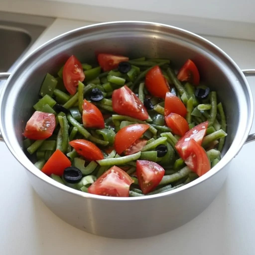 Фасоль с помидорами