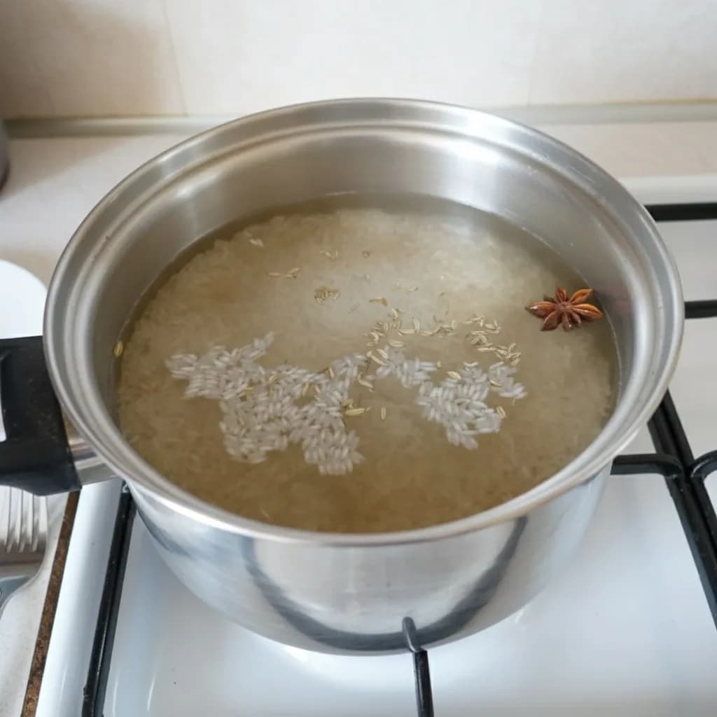 Подготовка риса и грибов