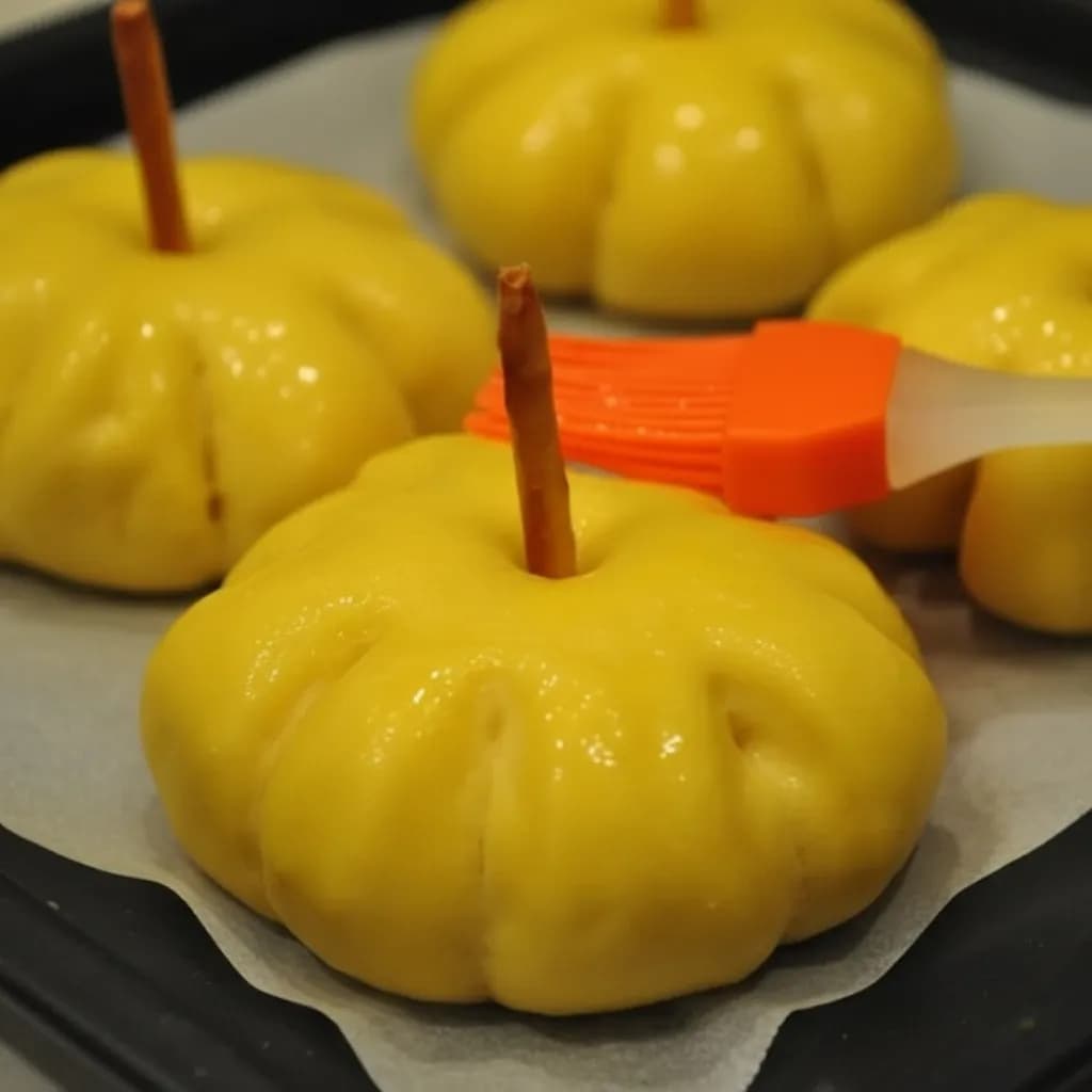 Булочки на противне