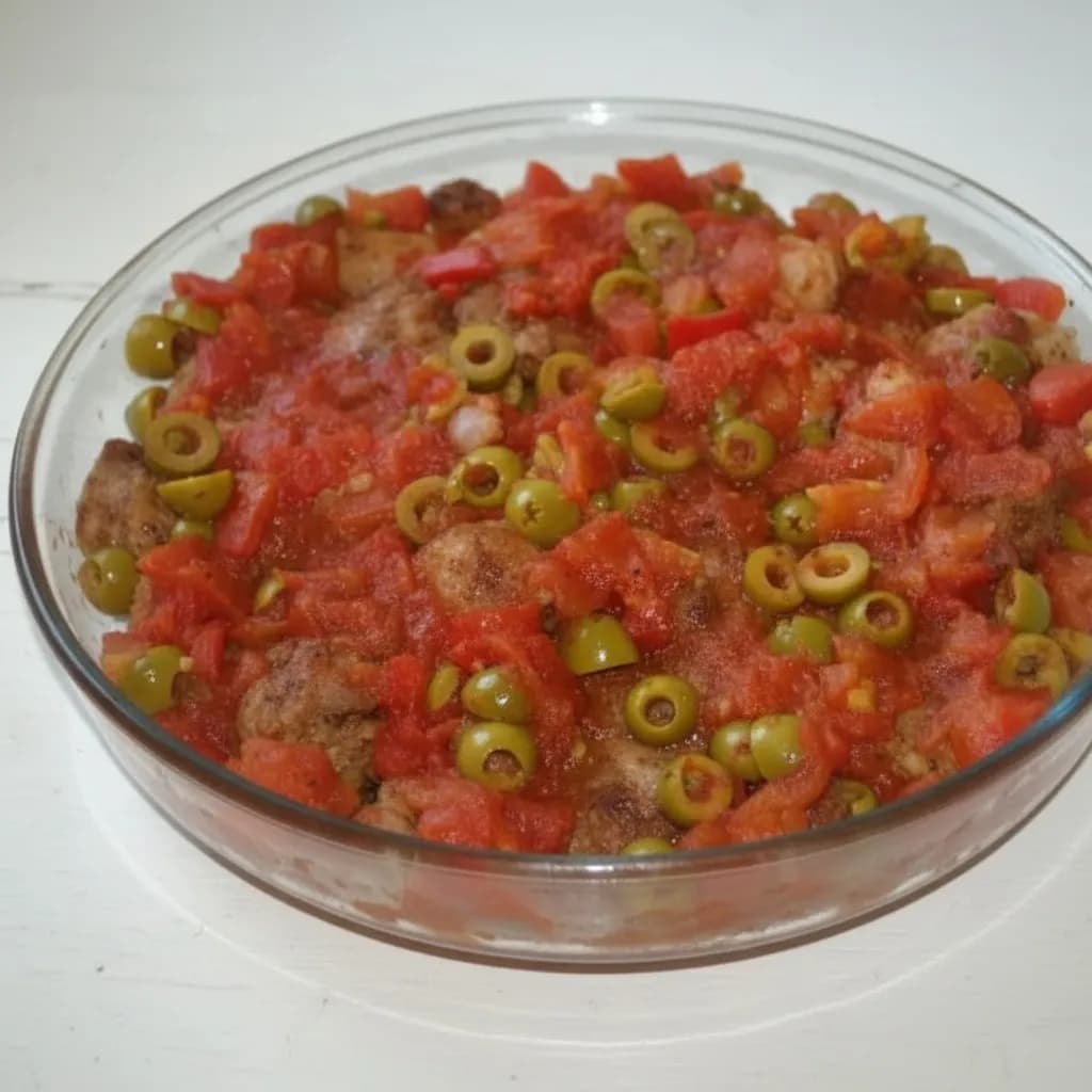 Мясо с соусом