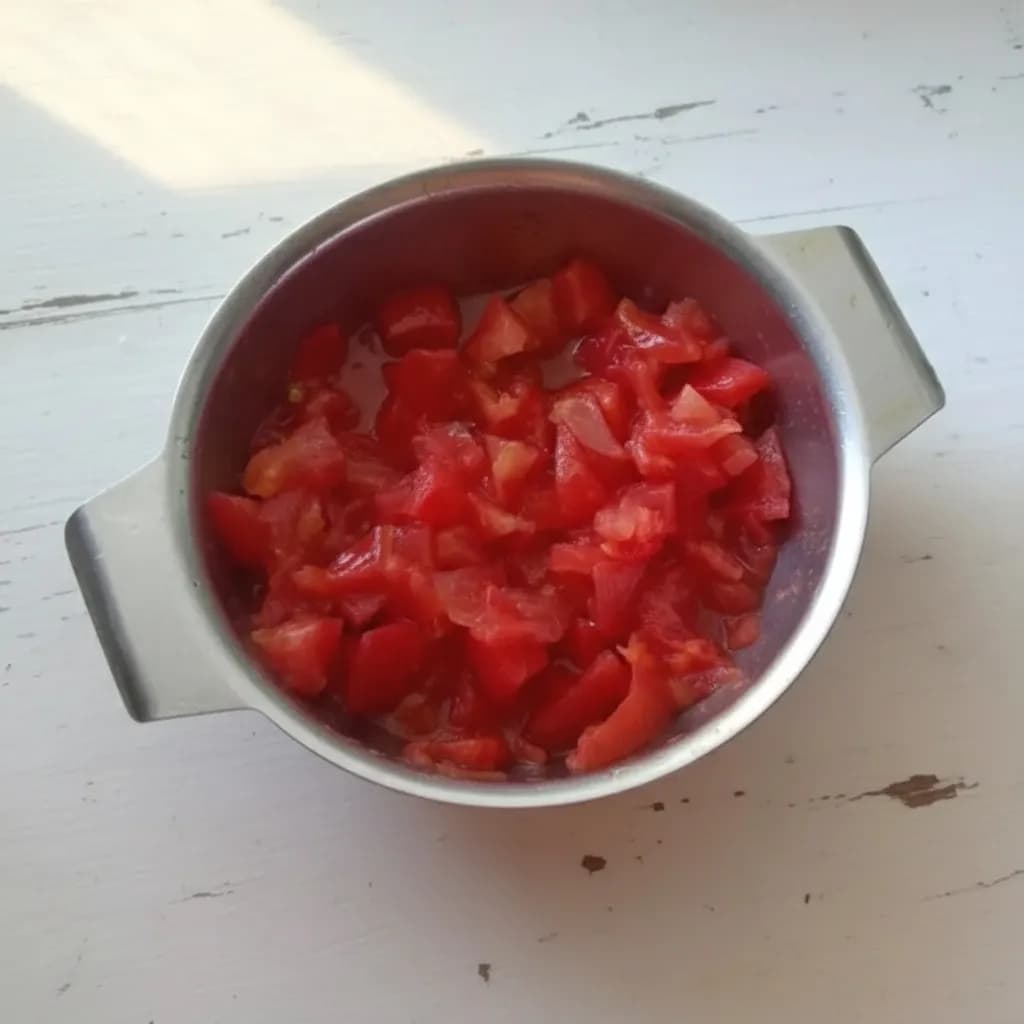 Нарезанные помидоры