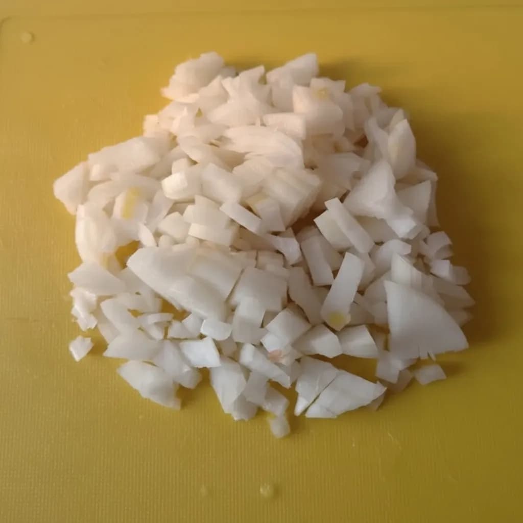 Нарезанный лук