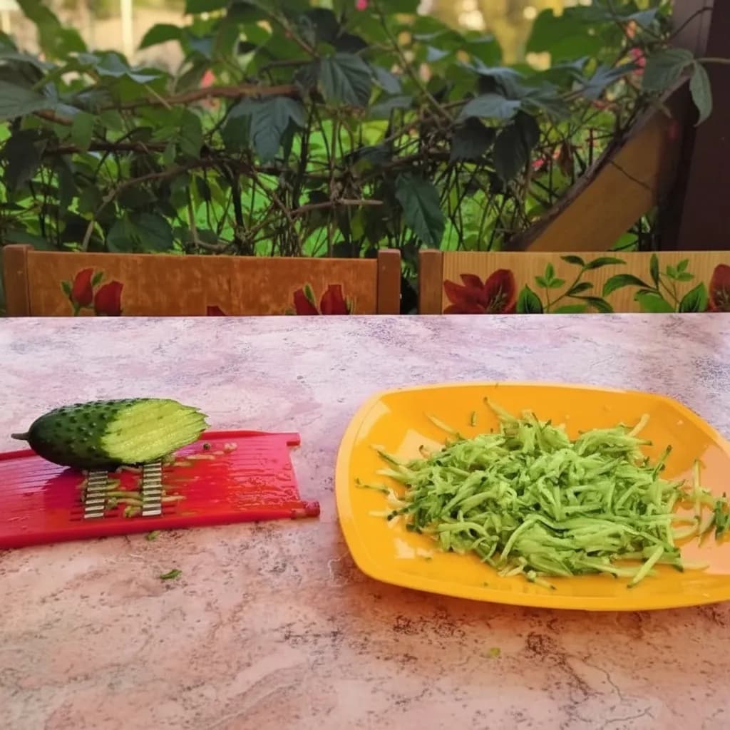 огурцы соломкой
