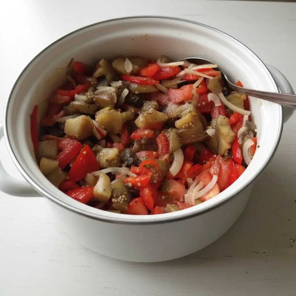 Овощи в кастрюле